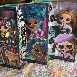 L.O.L. Surprise! O.M.G. Doll in Lavender and Black Outfit